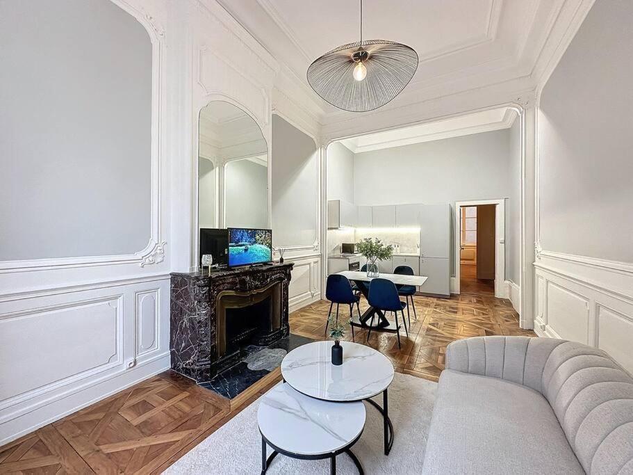 Cosy Appartement, Coeur De Lyon, Plat